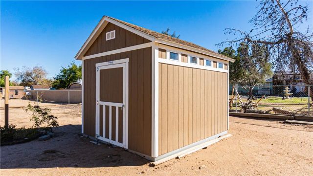 9293 Guava, Hesperia, CA 92345