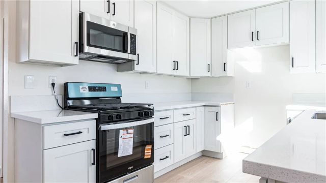 9293 Guava, Hesperia, CA 92345