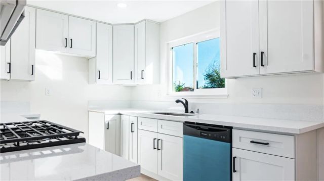 9293 Guava, Hesperia, CA 92345