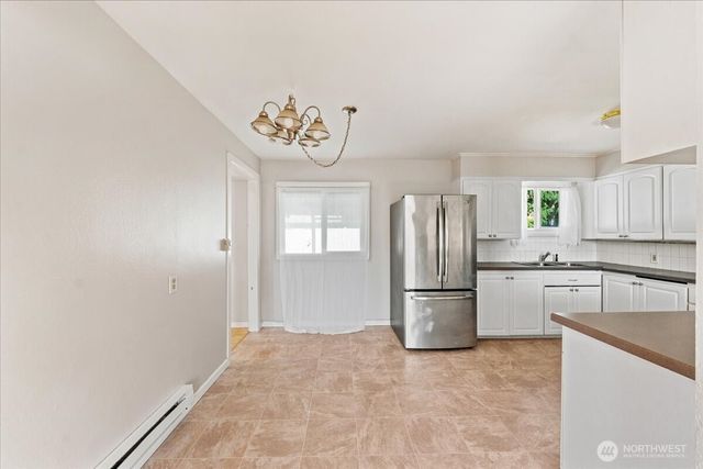 1816 S Sprague Avenue, Tacoma, WA 98405