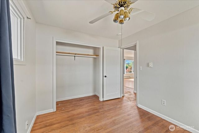 1816 S Sprague Avenue, Tacoma, WA 98405