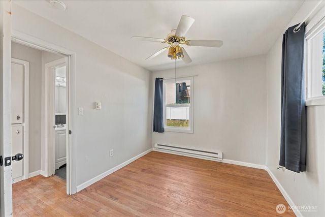 1816 S Sprague Avenue, Tacoma, WA 98405