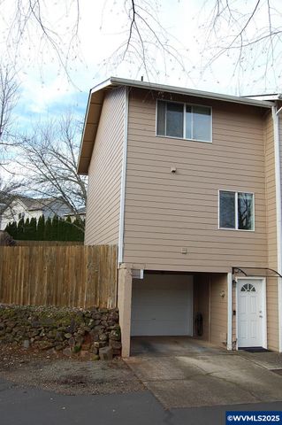 2240 Maplewood Dr S Dr, Salem, OR 97306