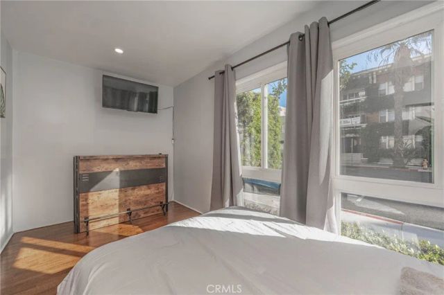 325 Cedar, Long Beach, CA 90802
