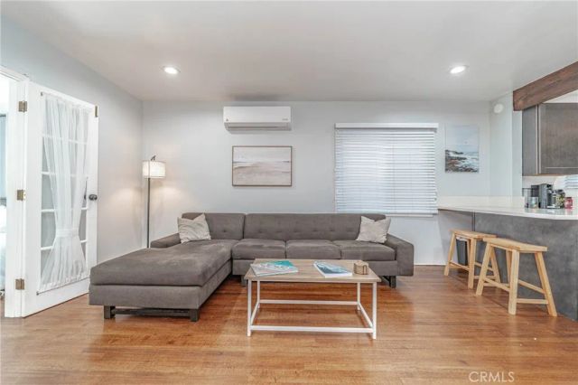 325 Cedar, Long Beach, CA 90802