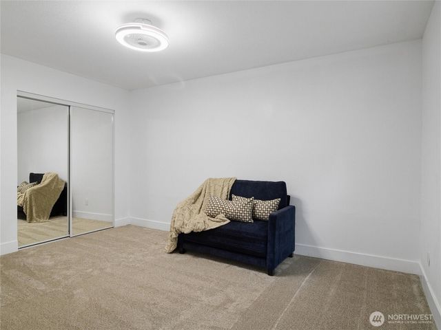 216 Shadow Lane NE, Olympia, WA 98506