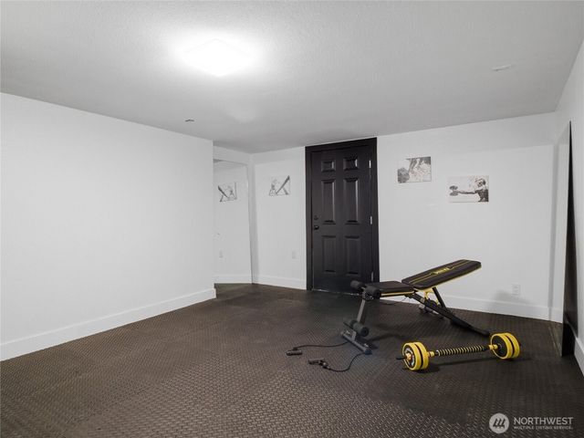 216 Shadow Lane NE, Olympia, WA 98506