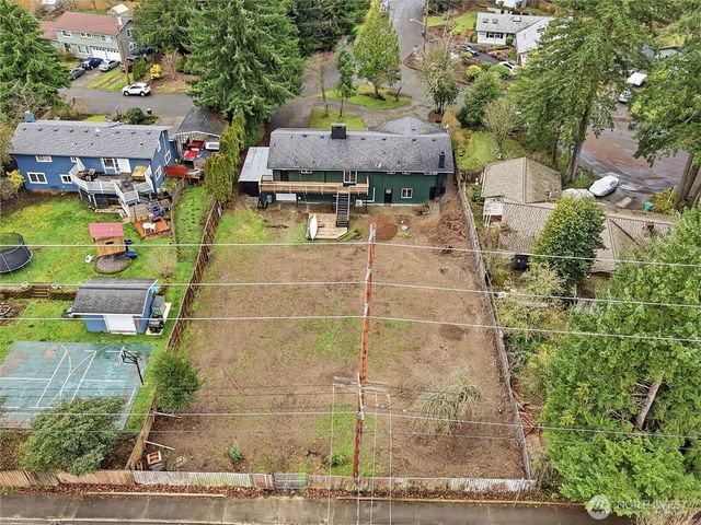 216 Shadow Lane NE, Olympia, WA 98506