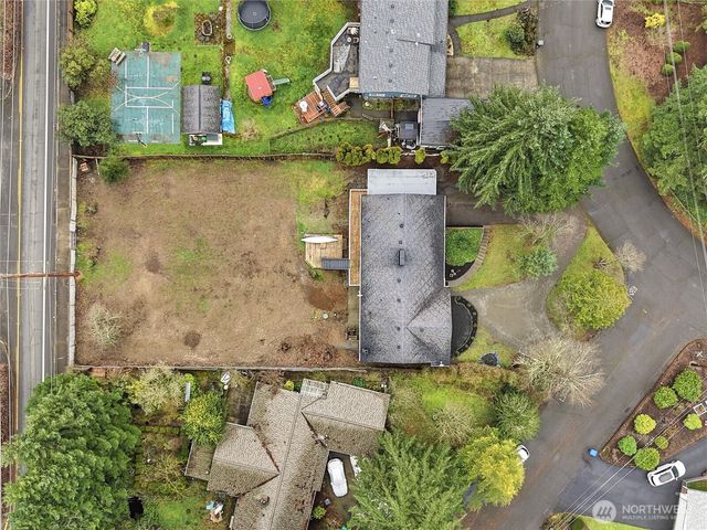 216 Shadow Lane NE, Olympia, WA 98506