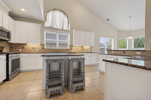 3219 Legends Mist Drive, Spring, TX 77386