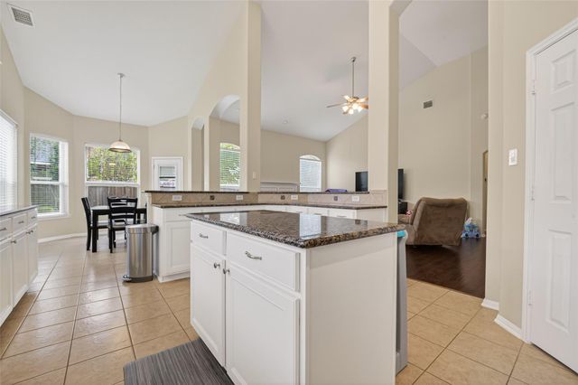 3219 Legends Mist Drive, Spring, TX 77386