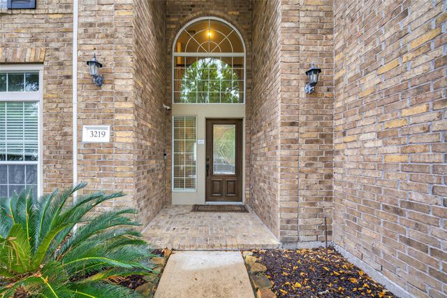 3219 Legends Mist Drive, Spring, TX 77386
