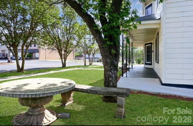 418 S Yadkin Avenue, Spencer, NC 28159