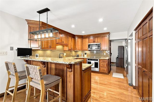 4550 Mattis Road, Mehlville, MO 63128