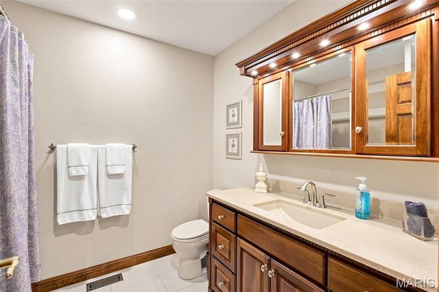 4550 Mattis Road, Mehlville, MO 63128
