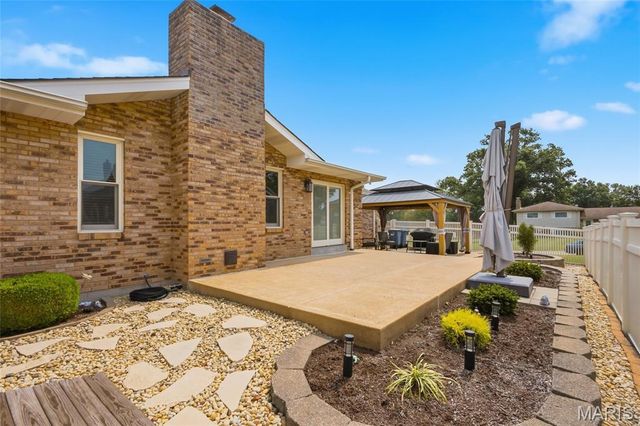 4550 Mattis Road, Mehlville, MO 63128