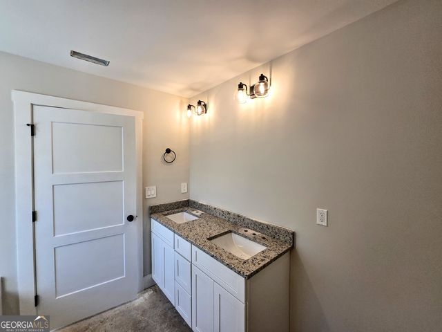 266 Center Point Road, Bremen, GA 30110