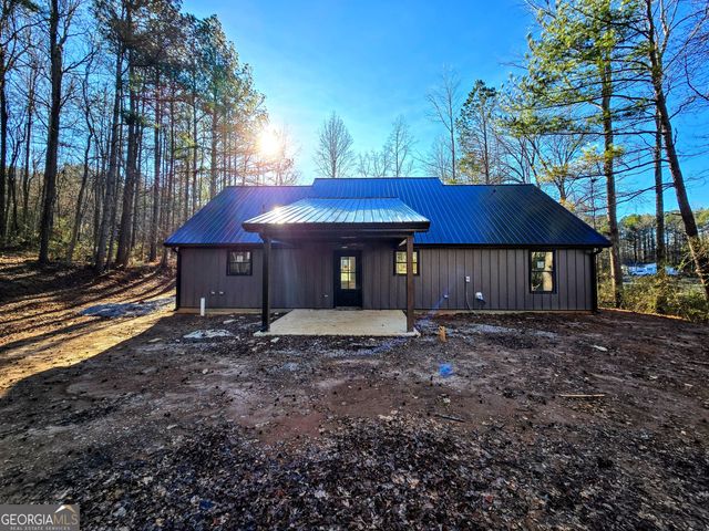 266 Center Point Road, Bremen, GA 30110