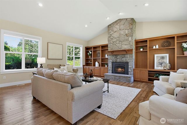 22420 270th Avenue SE, Maple Valley, WA 98038