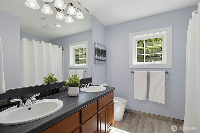 22420 270th Avenue SE, Maple Valley, WA 98038