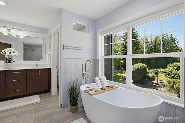 22420 270th Avenue SE, Maple Valley, WA 98038