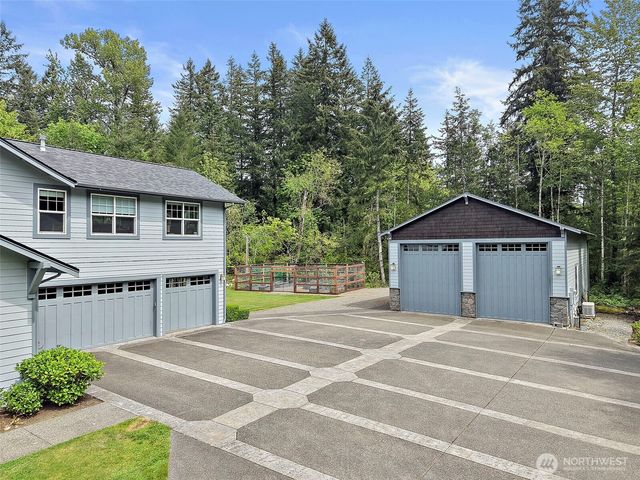 22420 270th Avenue SE, Maple Valley, WA 98038