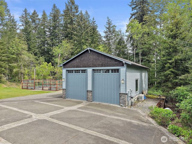 22420 270th Avenue SE, Maple Valley, WA 98038