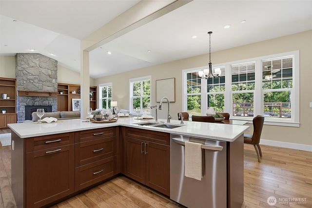 22420 270th Avenue SE, Maple Valley, WA 98038