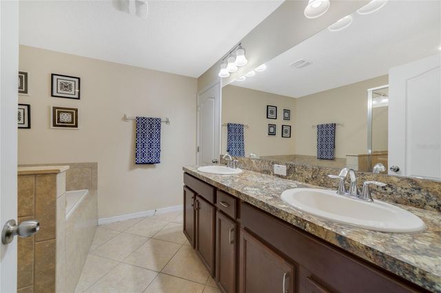 3349 RODRICK CIRCLE, Orlando, FL 32824
