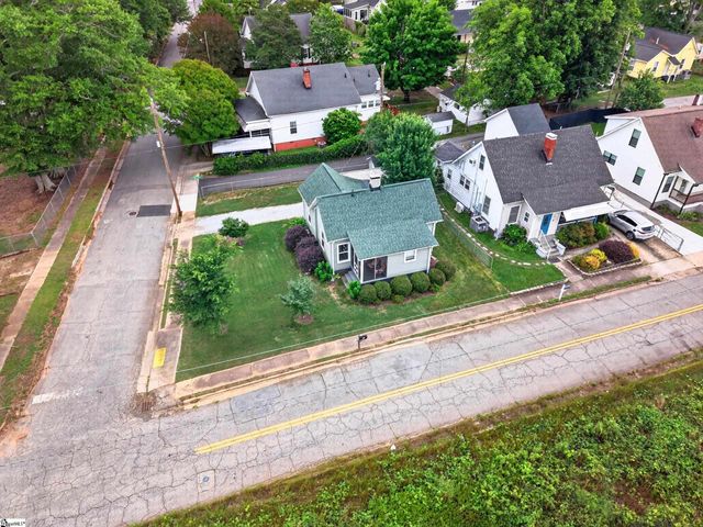 46 Hutchins Street, Greenville, SC 29605
