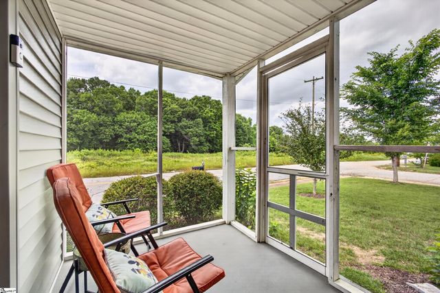 46 Hutchins Street, Greenville, SC 29605