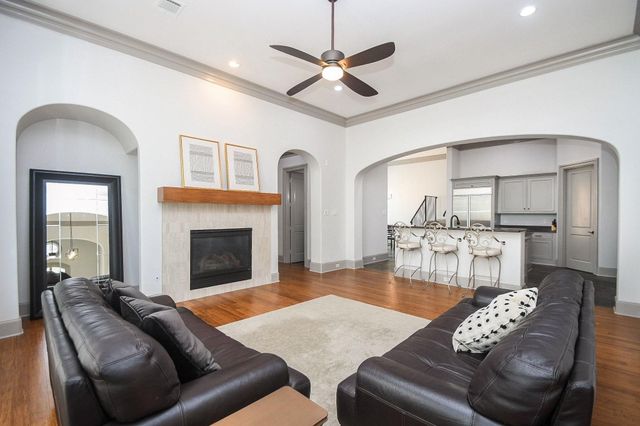 2702 Tudor Manor, Houston, TX 77082