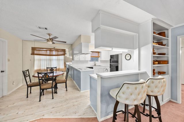 3138 Quail Valley East Drive, Missouri City, TX 77489