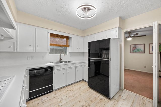 3138 Quail Valley East Drive, Missouri City, TX 77489