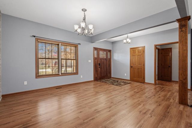 10485 Mattie Lane, Wheatfield, IN 46392