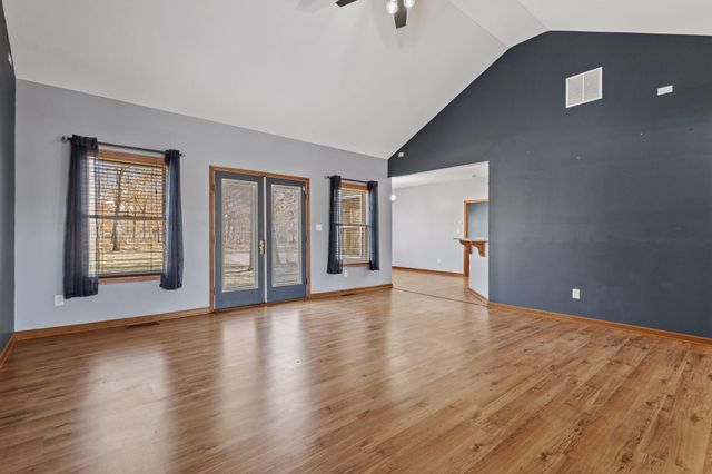 10485 Mattie Lane, Wheatfield, IN 46392