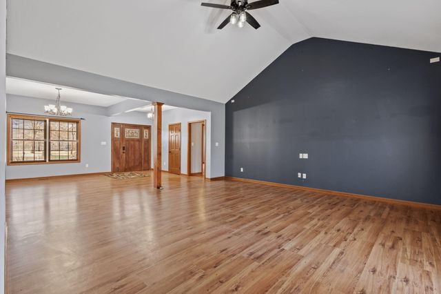 10485 Mattie Lane, Wheatfield, IN 46392