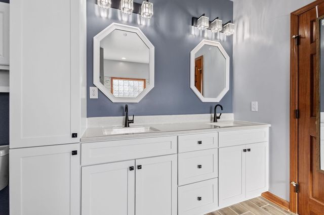 10485 Mattie Lane, Wheatfield, IN 46392