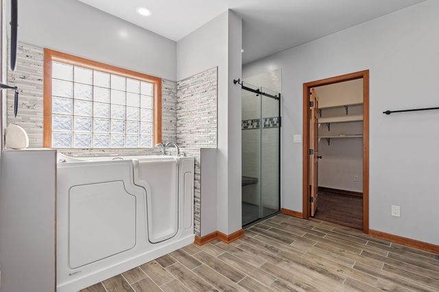 10485 Mattie Lane, Wheatfield, IN 46392