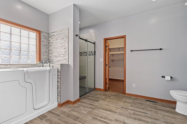 10485 Mattie Lane, Wheatfield, IN 46392