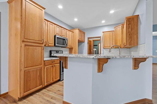 10485 Mattie Lane, Wheatfield, IN 46392