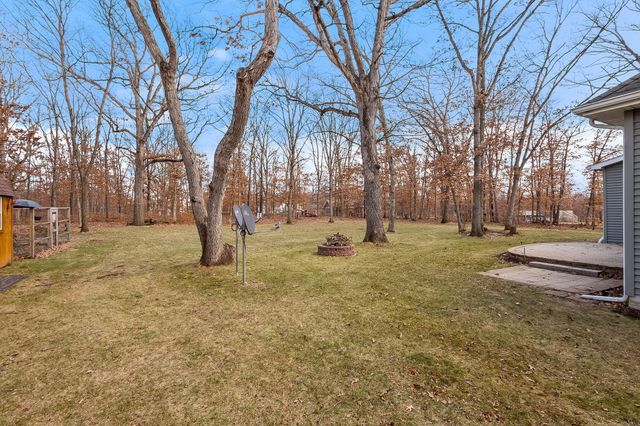 10485 Mattie Lane, Wheatfield, IN 46392