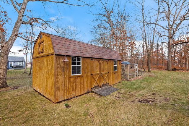 10485 Mattie Lane, Wheatfield, IN 46392