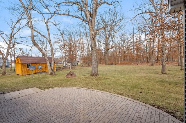 10485 Mattie Lane, Wheatfield, IN 46392