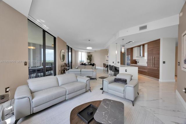 301 Altara Ave LPH914, Coral Gables, FL 33146