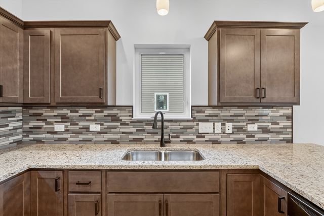 301 W South Street 301, Durand, IL 61024