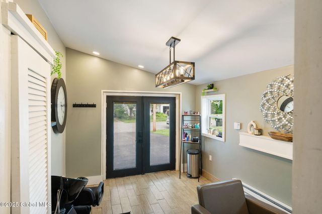 3004 Westside Avenue, Rotterdam, NY 12306