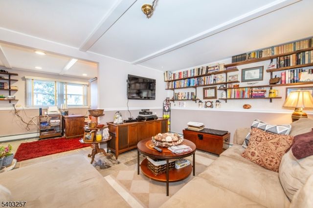 34 Carlos Dr, Fairfield Twp., NJ 07004