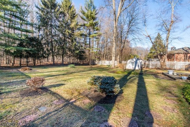 34 Carlos Dr, Fairfield Twp., NJ 07004