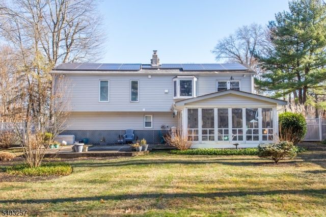 34 Carlos Dr, Fairfield Twp., NJ 07004